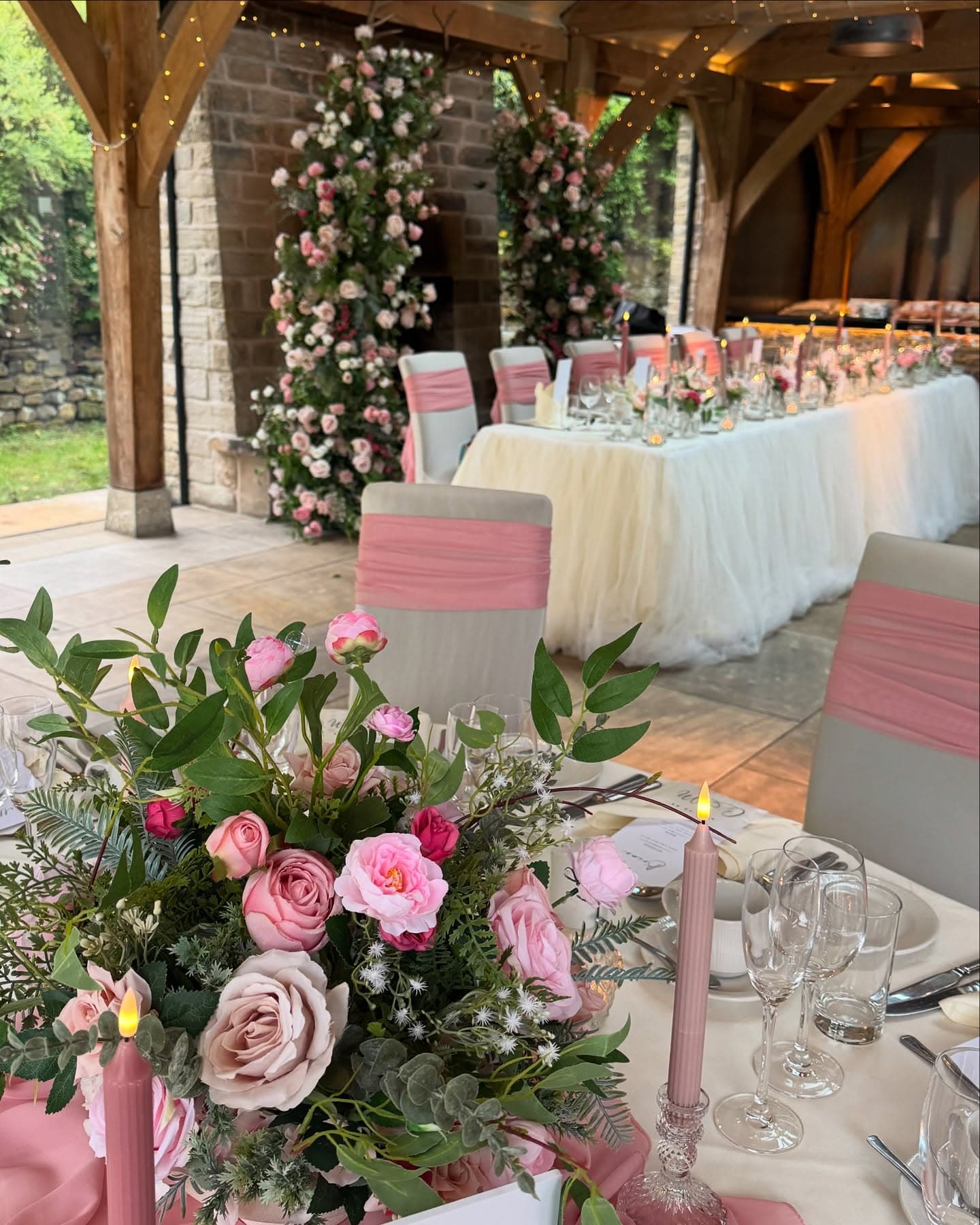 Elegant table setting styled by Joyous Moments